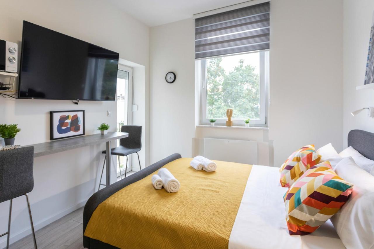 Bright And Modern Apartments In City Center Zagreb Exterior foto